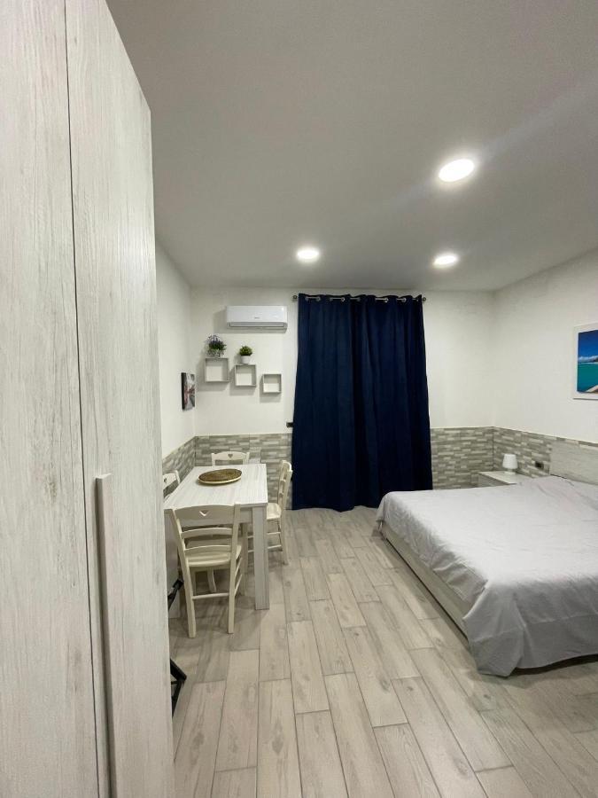 Casa Vacanze Luisa Napels Buitenkant foto